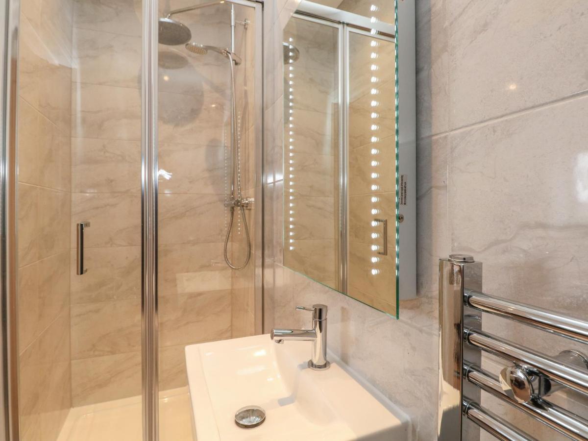 Harbourside Haven Penthouse 1 Apartment เวย์มัธ ภายนอก รูปภาพ